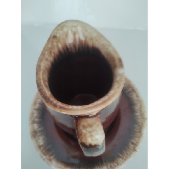 Hull Pottery USA Crestine Pottery Brown Drip Pattern Pitcher & Underplate - Picture 12 of 12